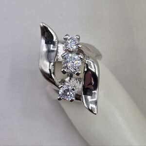 Swarovski Crystal Elements Silver Statement Ring Size 6 Prom Bridal Formal